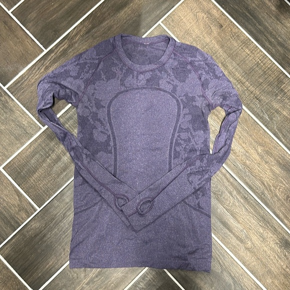 Lululemon swiftly tech long sleeve - Picture 3 of 5